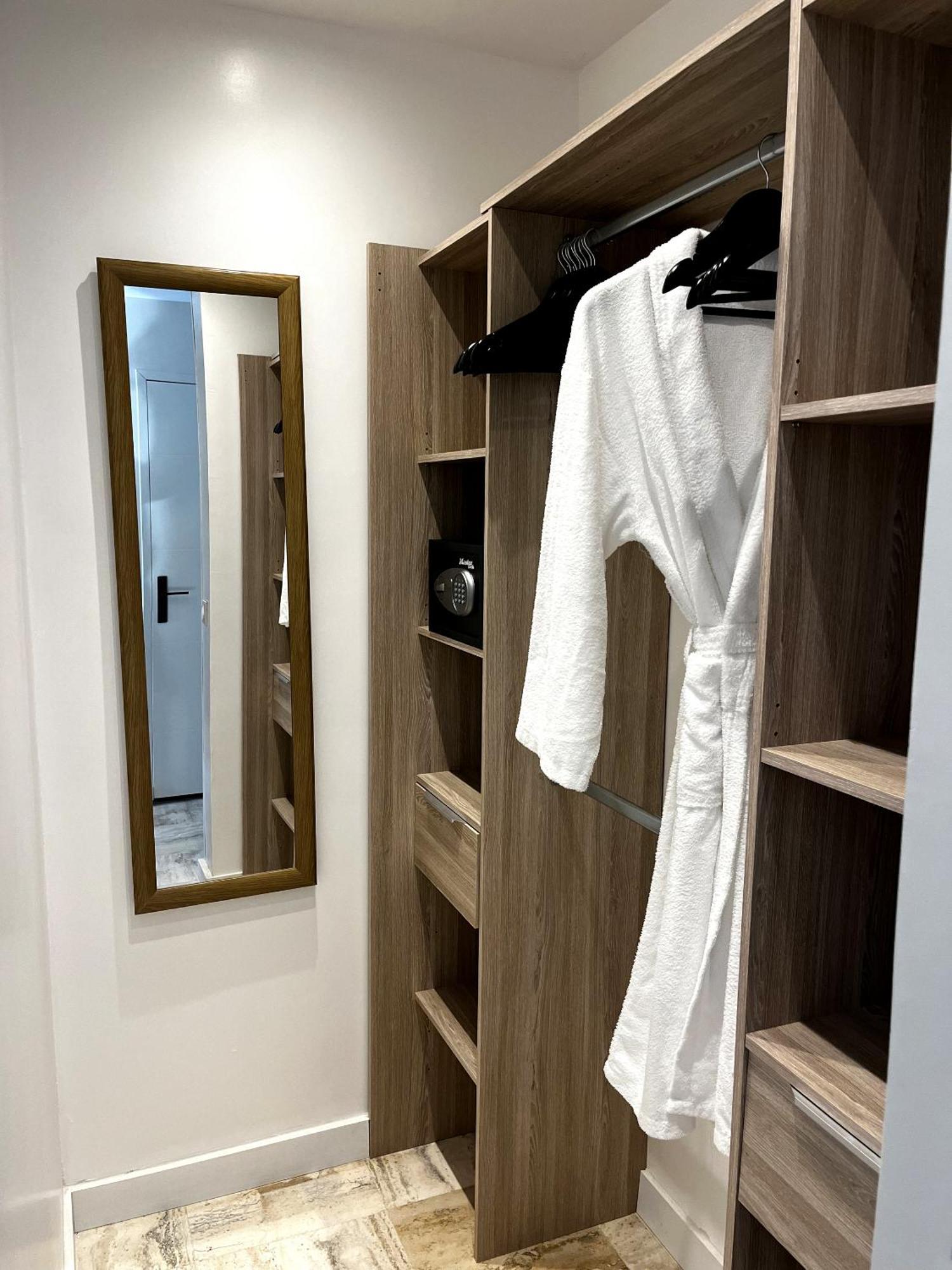 Pomme Cannelle Luxury Suites & Spa 오리엔트베이 객실 사진